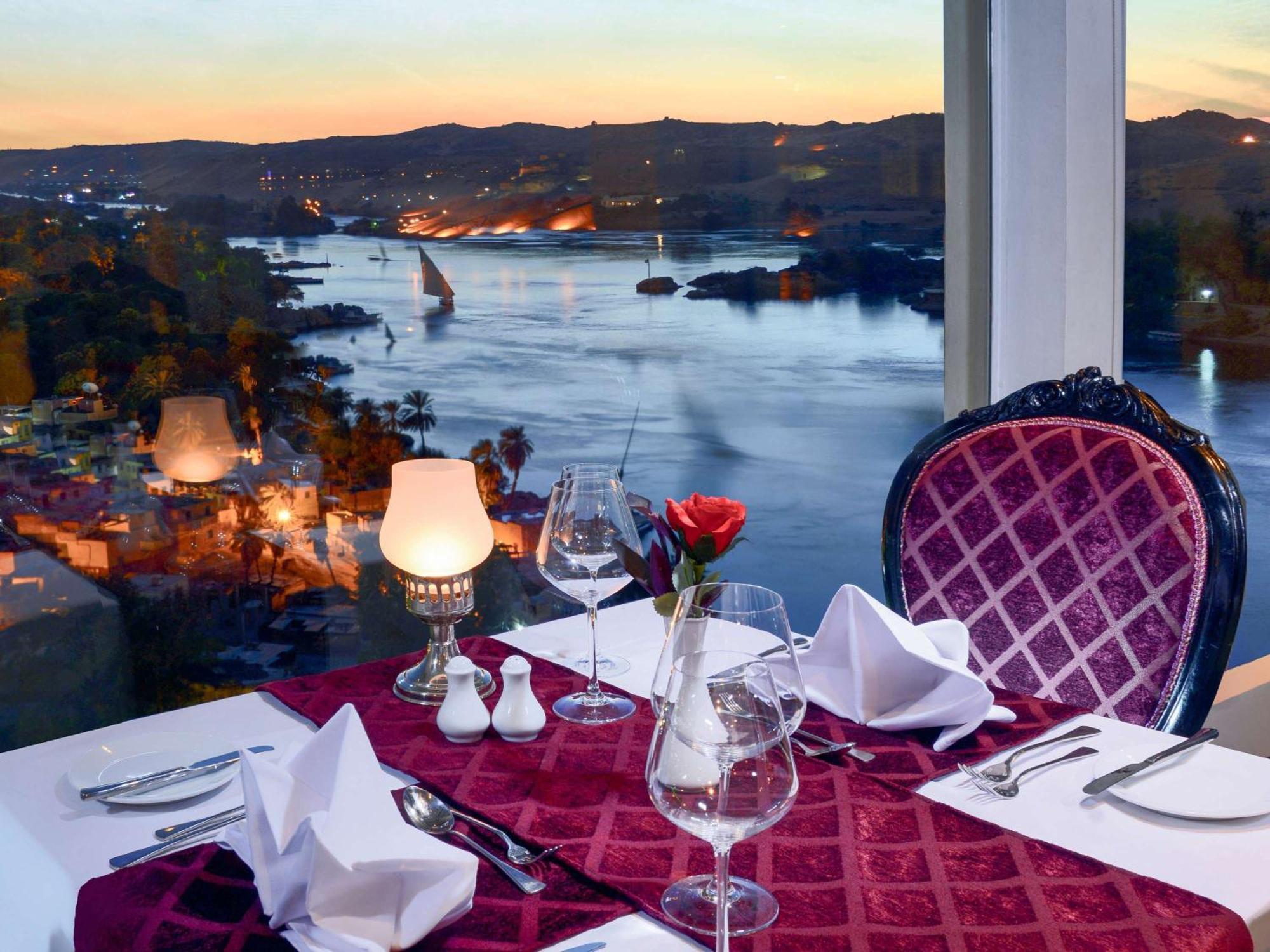 โมเวนพิค รีสอร์ต อัสวาน Hotel ภายนอก รูปภาพ