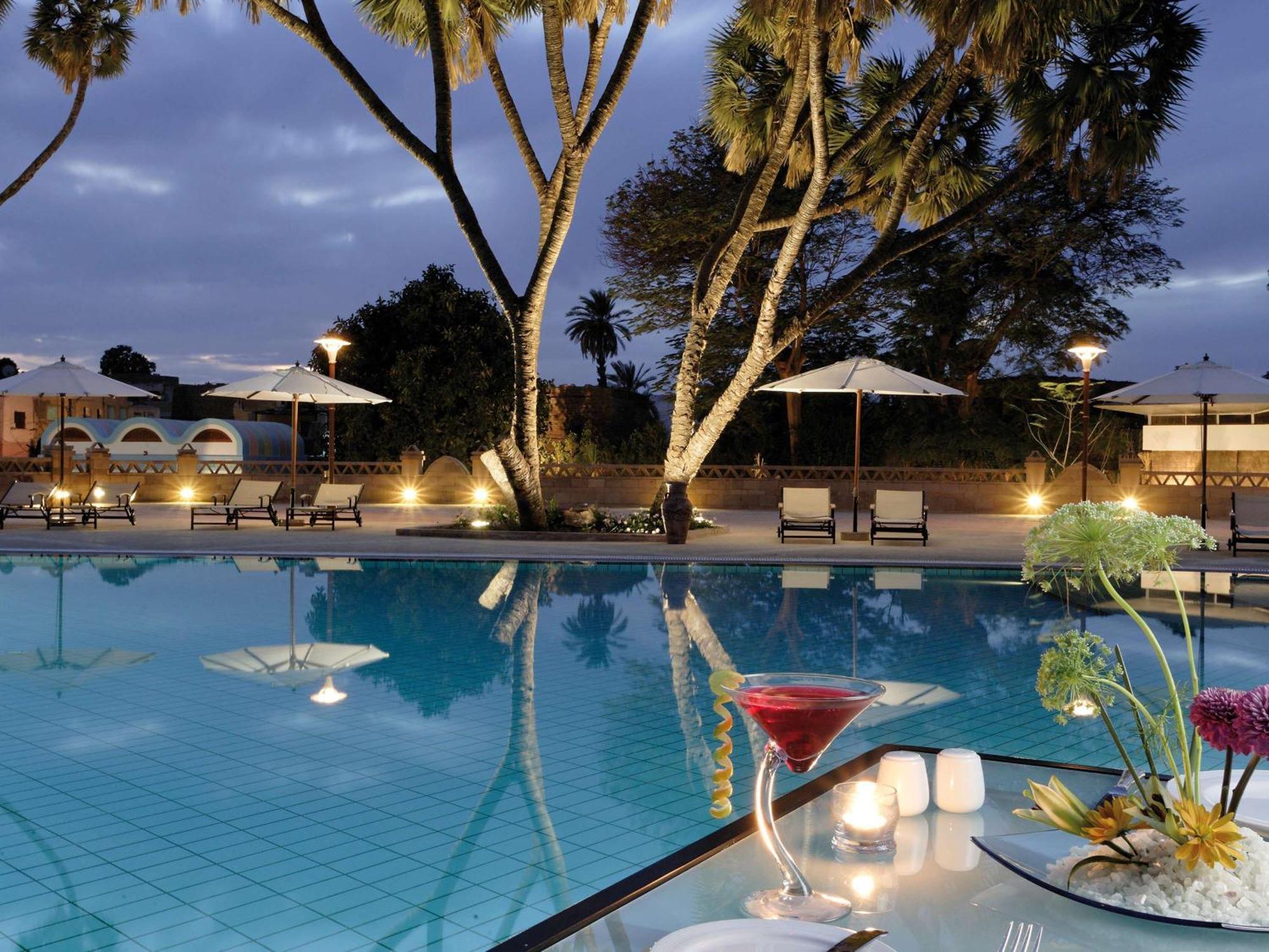 โมเวนพิค รีสอร์ต อัสวาน Hotel ภายนอก รูปภาพ